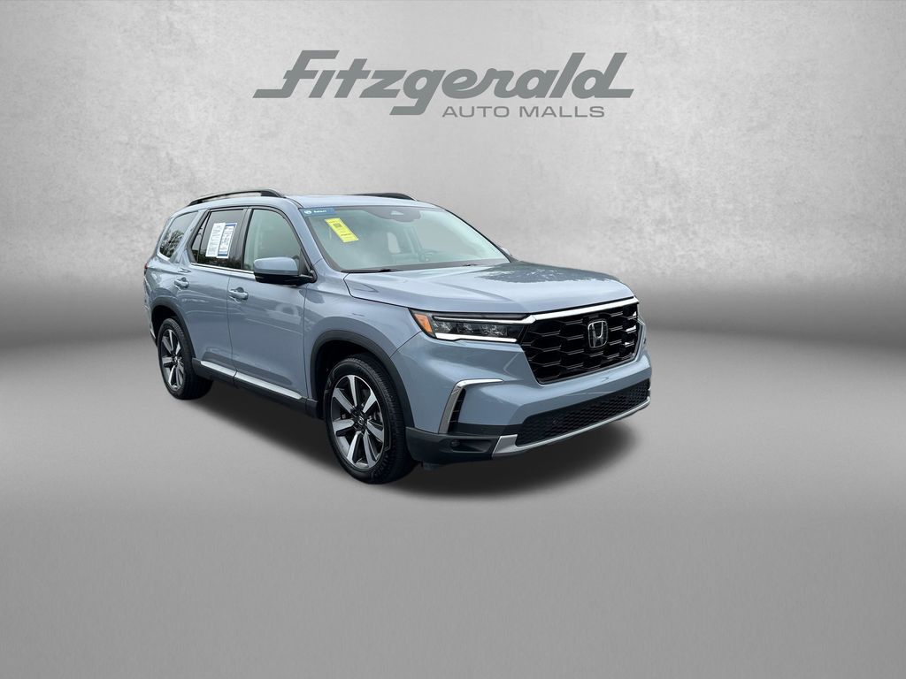 Gray 2025 Honda Pilot Touring AWD SUV / Crossover All-Wheel Drive Automatic