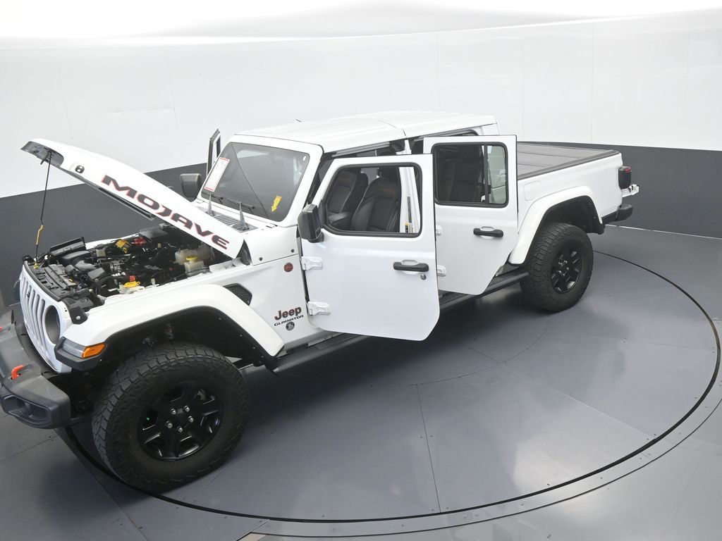 Used 2022 Bright White Clearcoat Jeep Mojave image 71