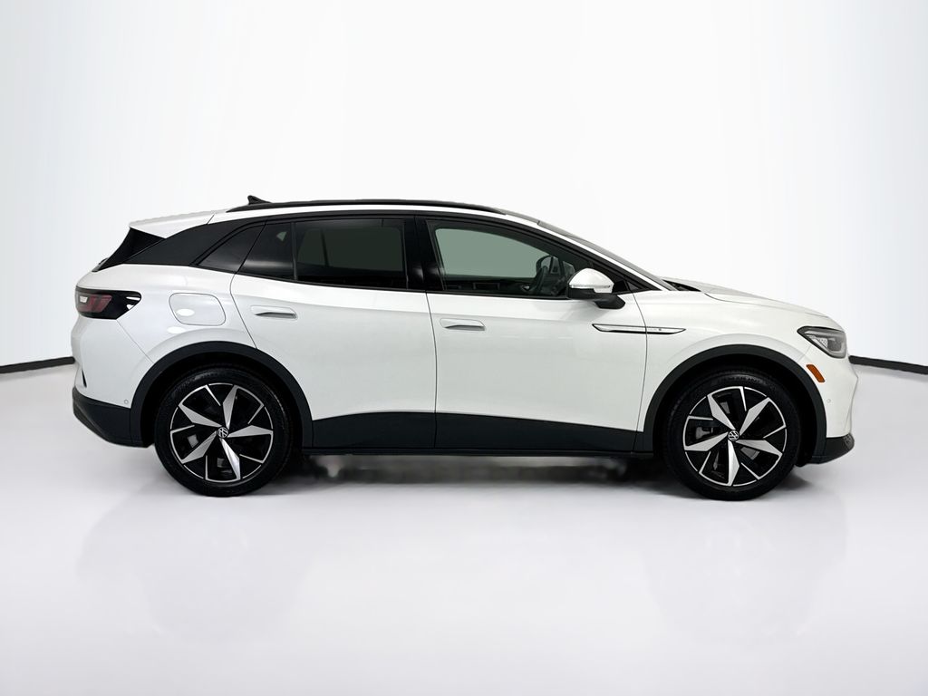 Thumbnail: 2023 Volkswagen ID.4 - 4