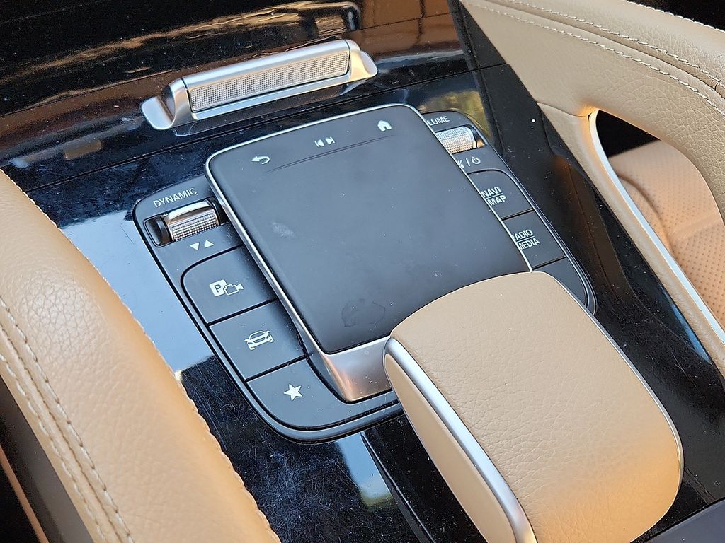 Thumbnail: 2024 Mercedes-Benz GLS - 29