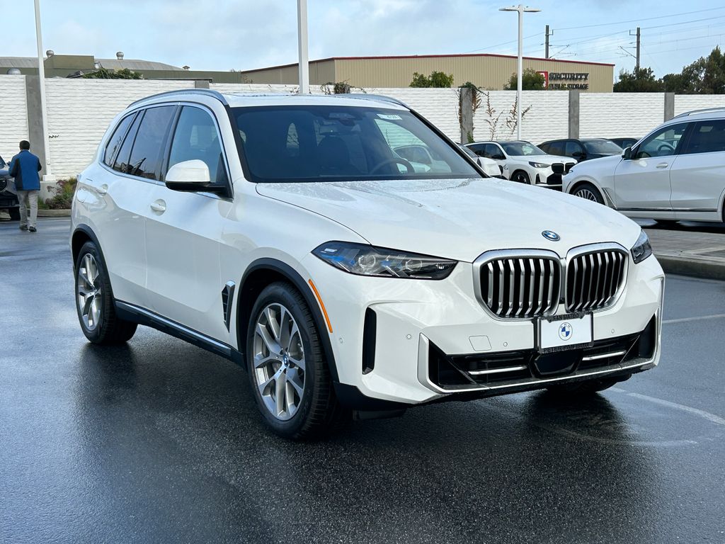 2025 BMW X5 xDrive50e 7