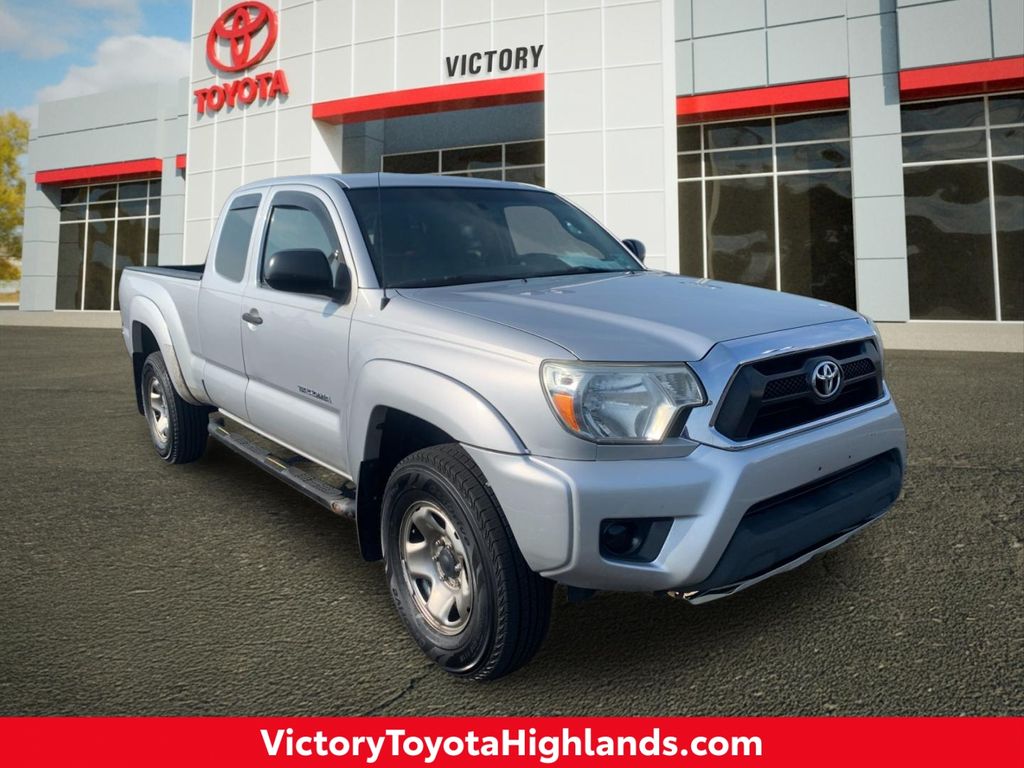Silver Streak 2013 Toyota Tacoma Pickup Truck Four-Wheel Drive 5-Speed Automatic Overdrive