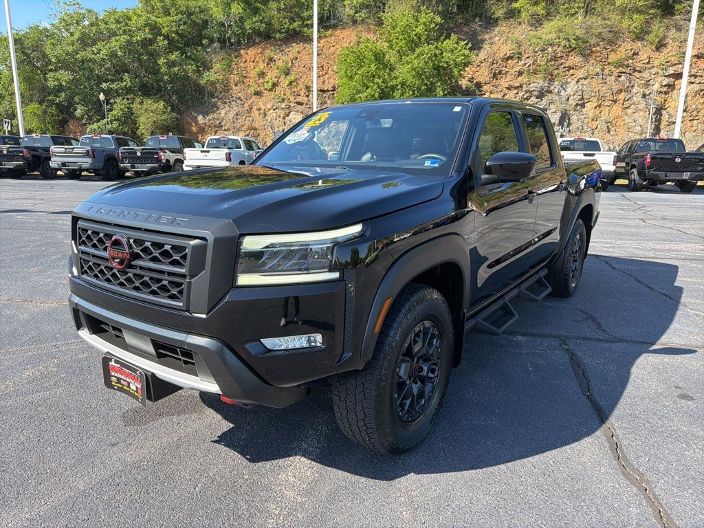 2023 Nissan Frontier PRO-4X Crew Cab 4X4's photo