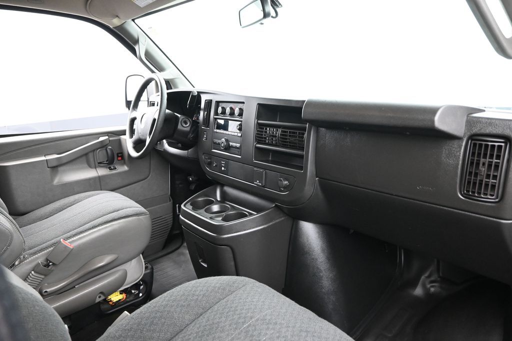 2020 Chevrolet Express Cargo RWD 2500 Regular Wheelbase WT