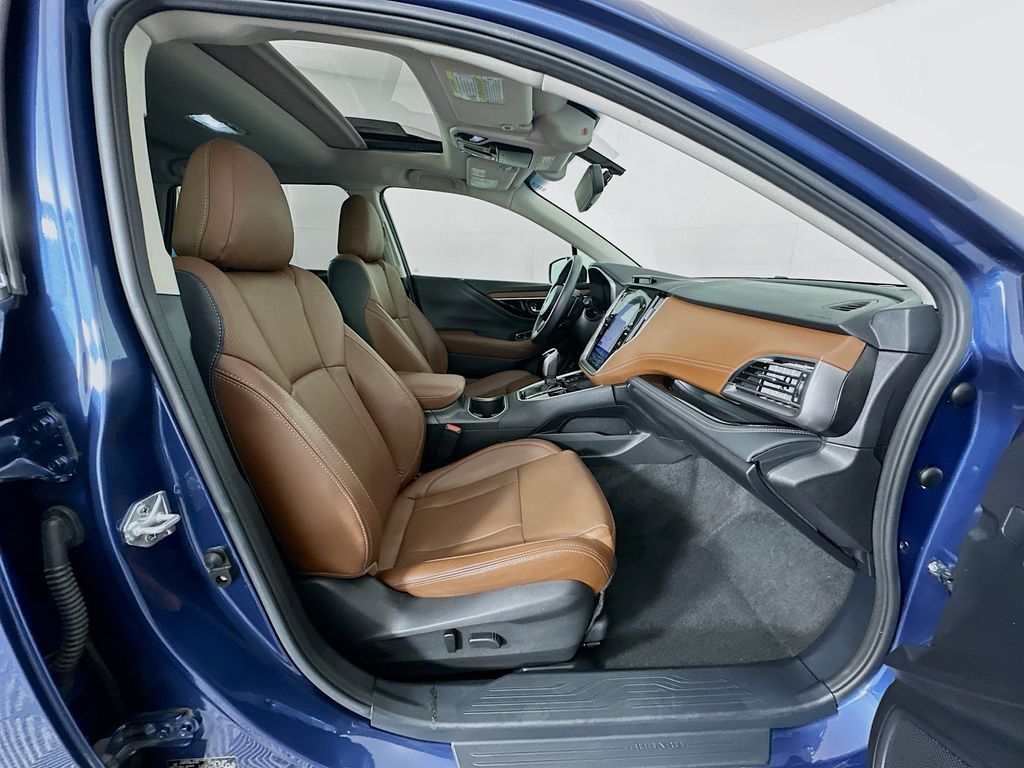 2021 Subaru Outback Touring 30