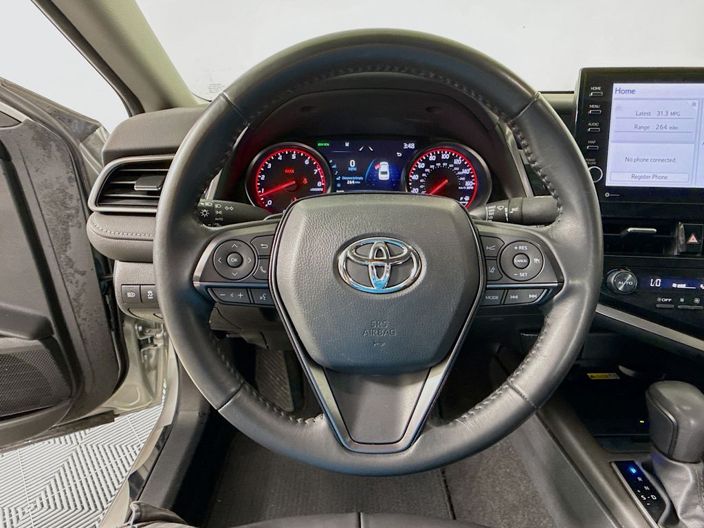 Thumbnail: 2023 Toyota Camry - 11