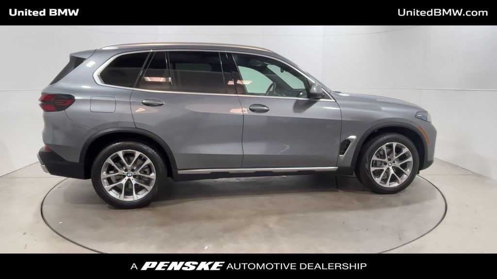 2025 BMW X5 sDrive40i 9