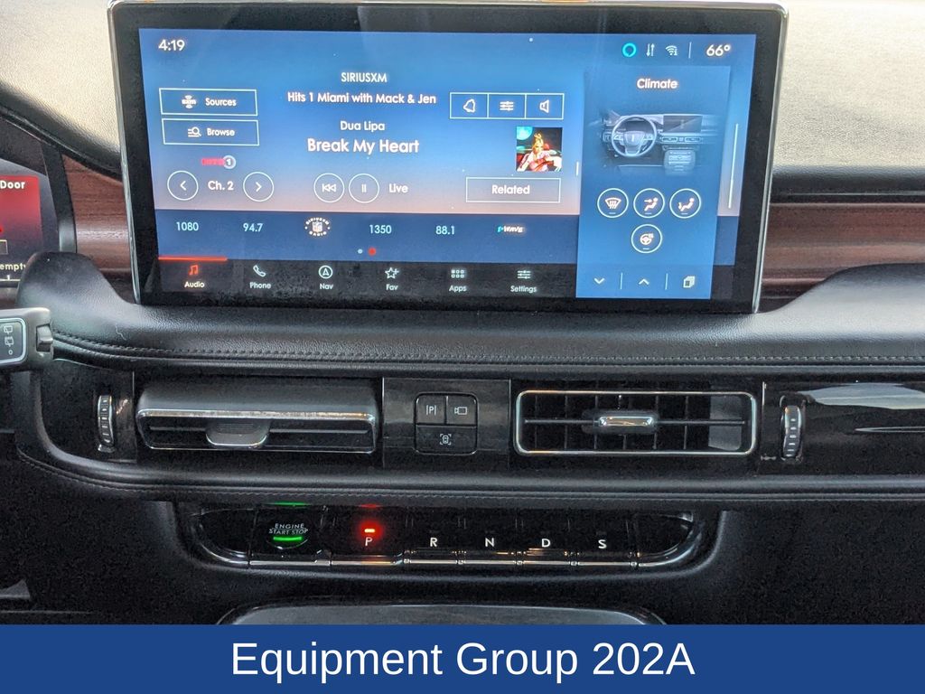 2021 Lincoln Nautilus Reserve