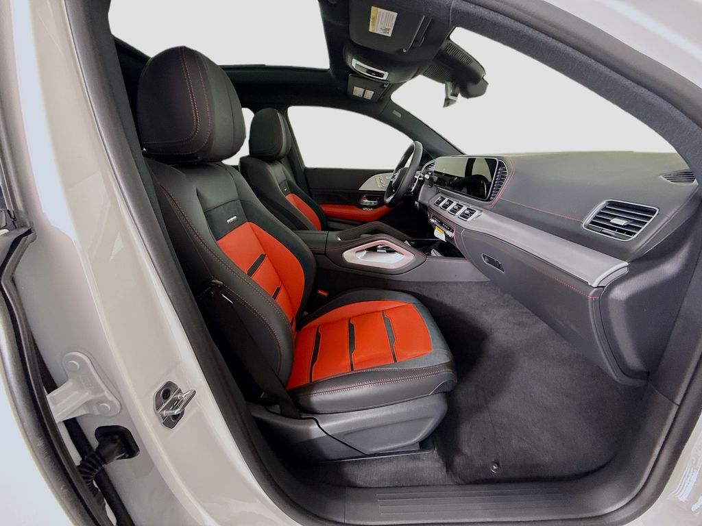 Thumbnail: 2026 Mercedes-Benz GLE - 22