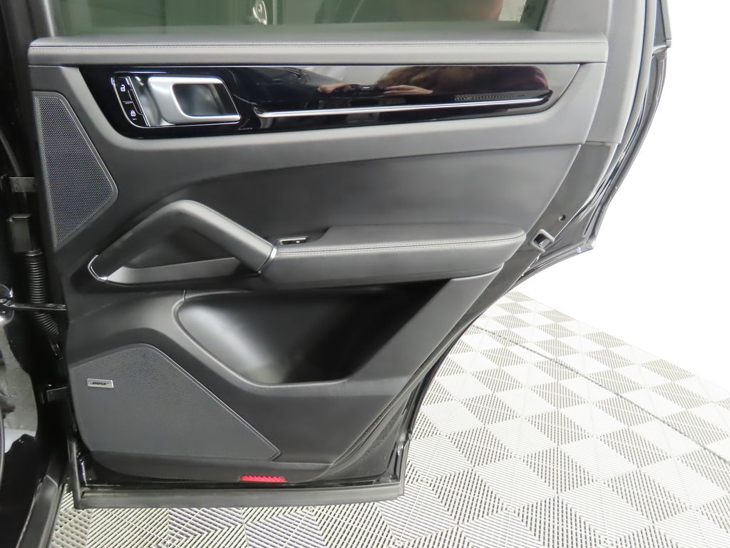 Thumbnail: 2020 Porsche  - 26