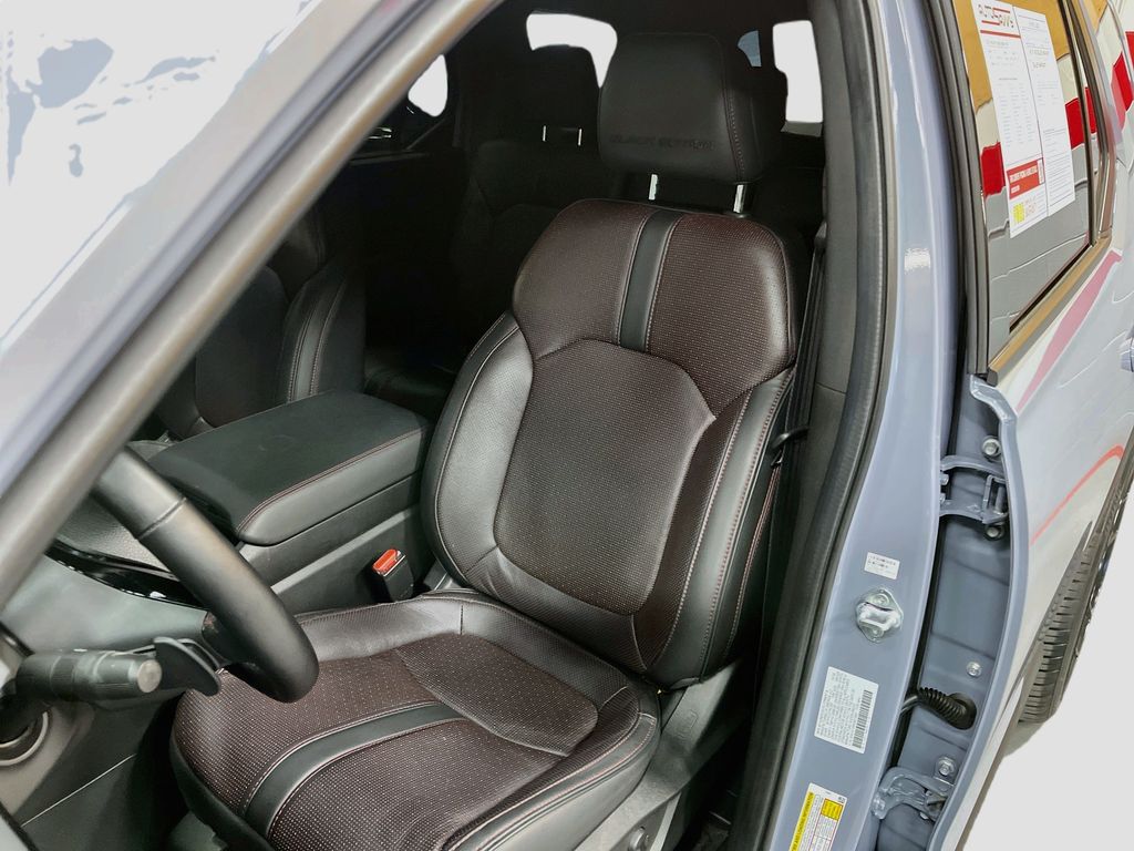 Used 2025 Gray Honda Black Edition image 20