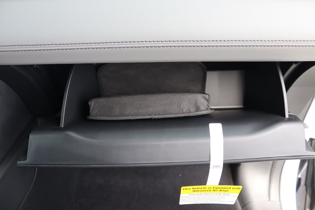 2025 Honda Pilot Elite 23