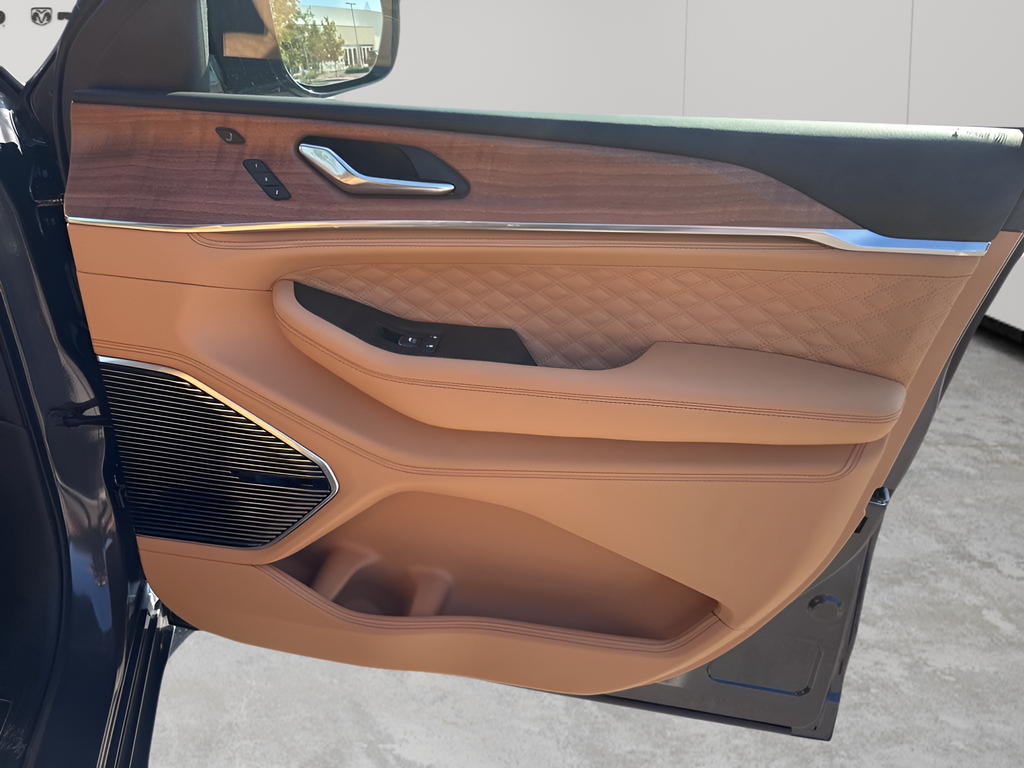 New Car 2025 Jeep Grand Cherokee  Summit For Sale Under $70,000 In Austin, Texas