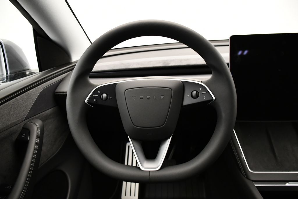 Thumbnail: 2026 Tesla Model Y - 18