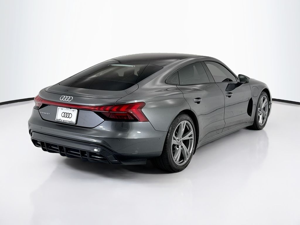 Thumbnail: 2023 Audi e-tron GT - 5