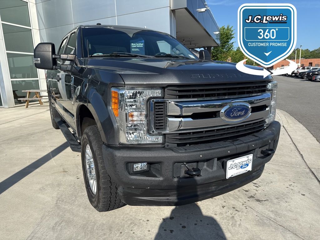 2017 Ford F-250 Super Duty XLT