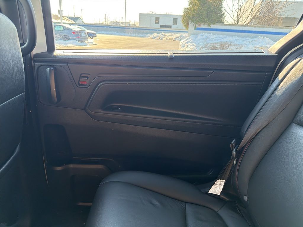 Thumbnail: 2023 Honda Odyssey - 26
