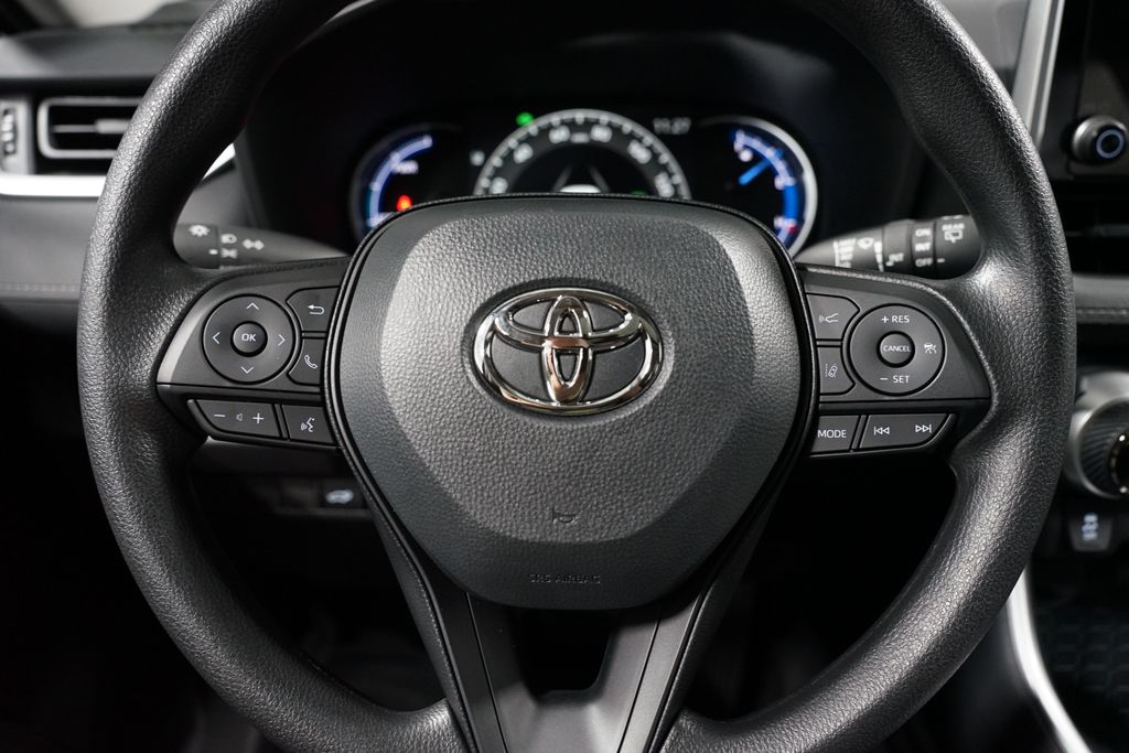 Thumbnail: 2025 Toyota RAV4 - 12