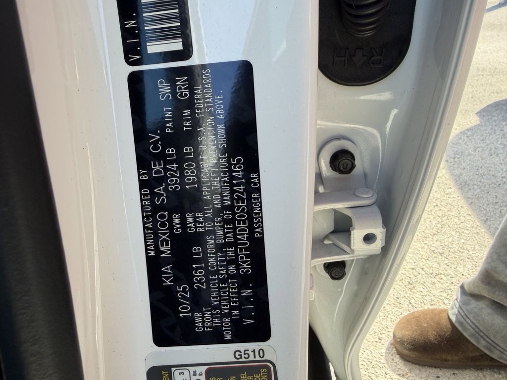 new 2025 Kia K4 car, priced at $22,405