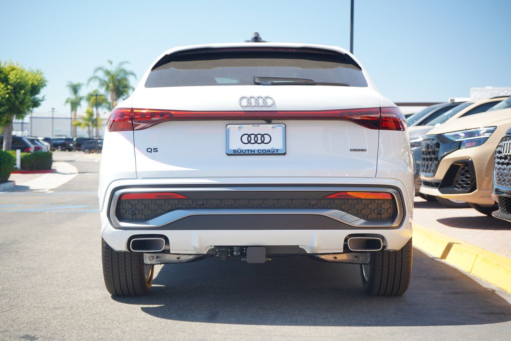 Thumbnail: 2025 Audi Q5 - 4