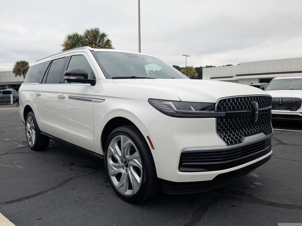 2025 Lincoln Navigator Reserve L