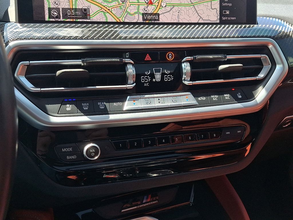 Thumbnail: 2022 BMW X4 - 18
