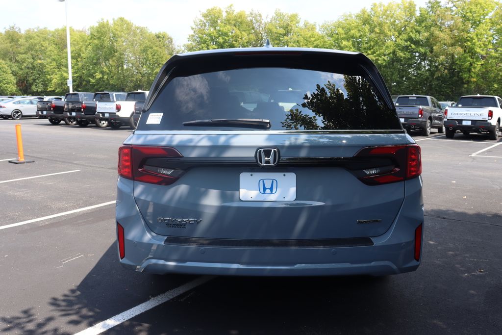 2025 Honda Odyssey Touring 4