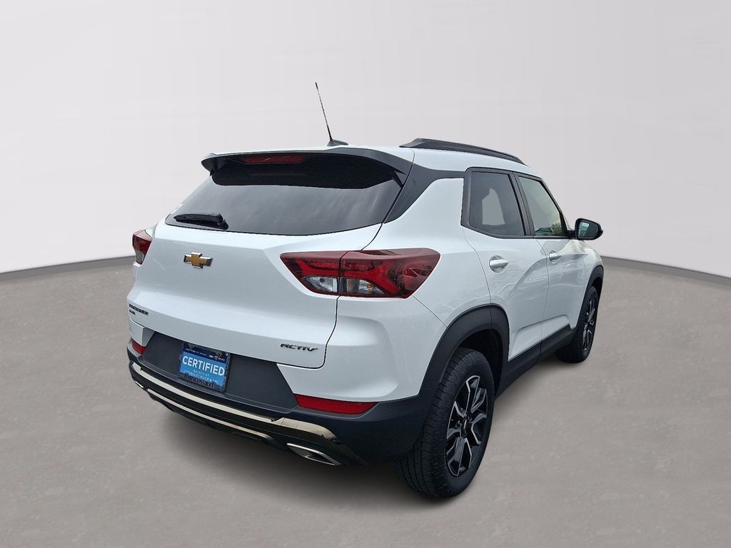 Thumbnail: 2023 Chevrolet TrailBlazer - 6