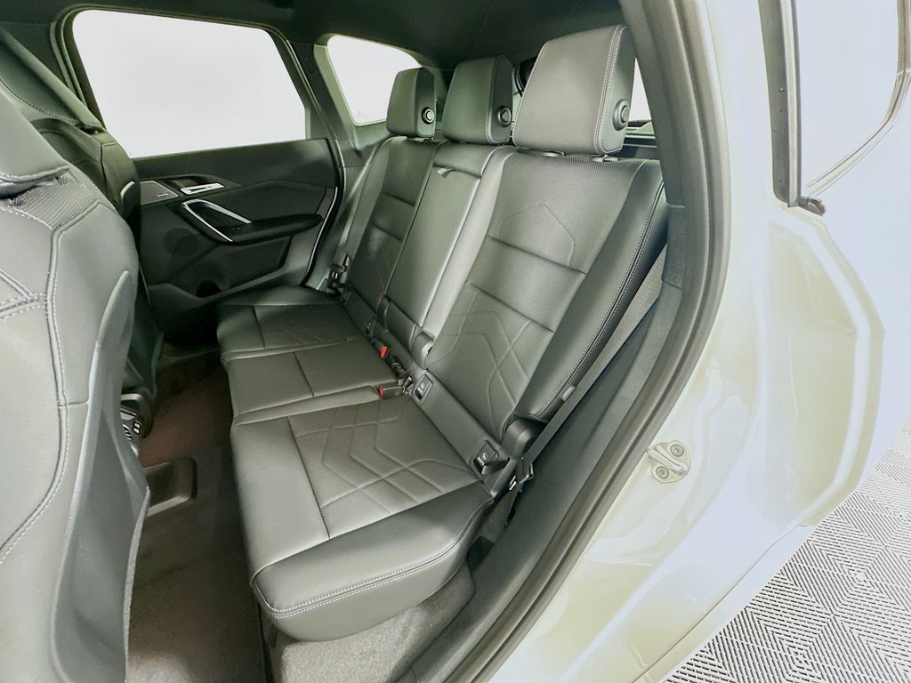 Thumbnail: 2026 BMW X1 - 17