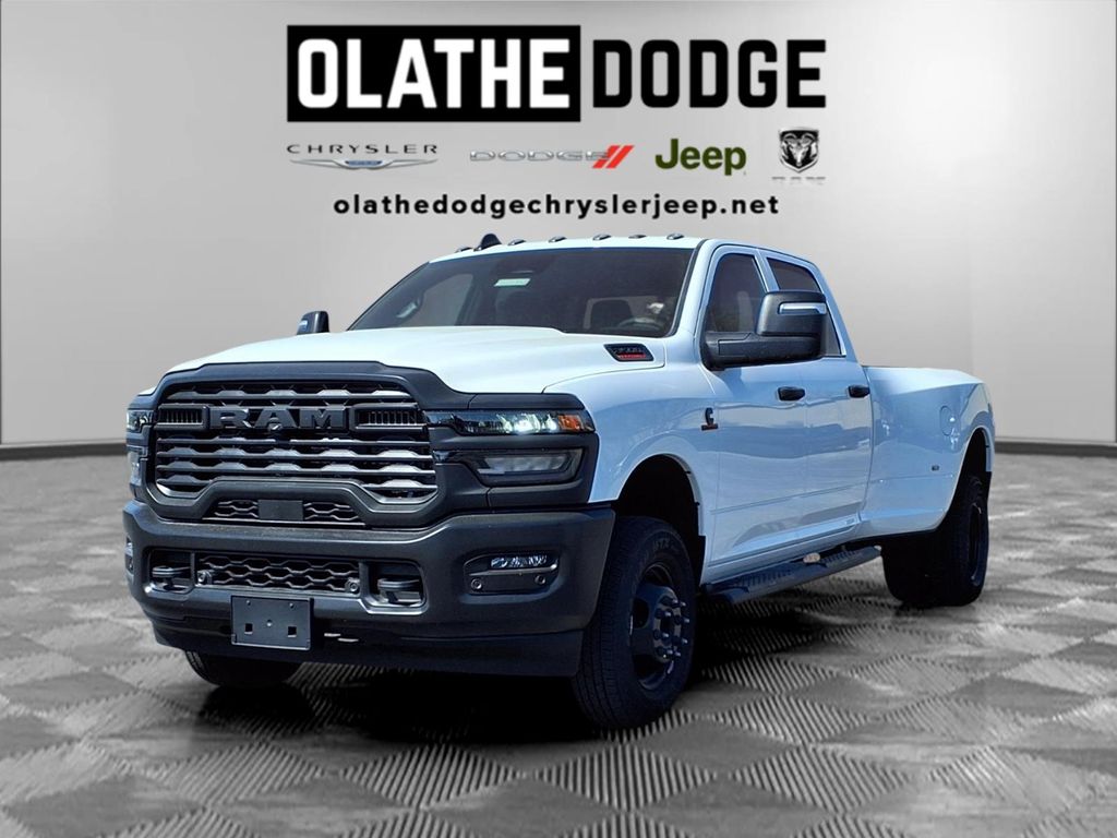 2026 RAM 3500 Tradesman Crew Cab LB DRW 4WD