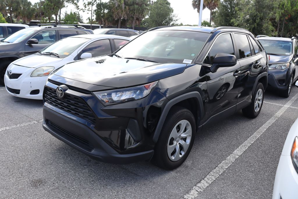 Thumbnail: 2021 Toyota RAV4 - 1