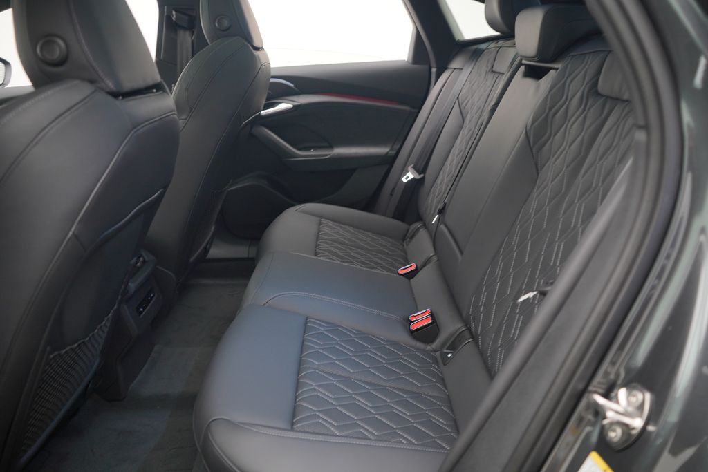 2025 Audi S6 Prestige 7