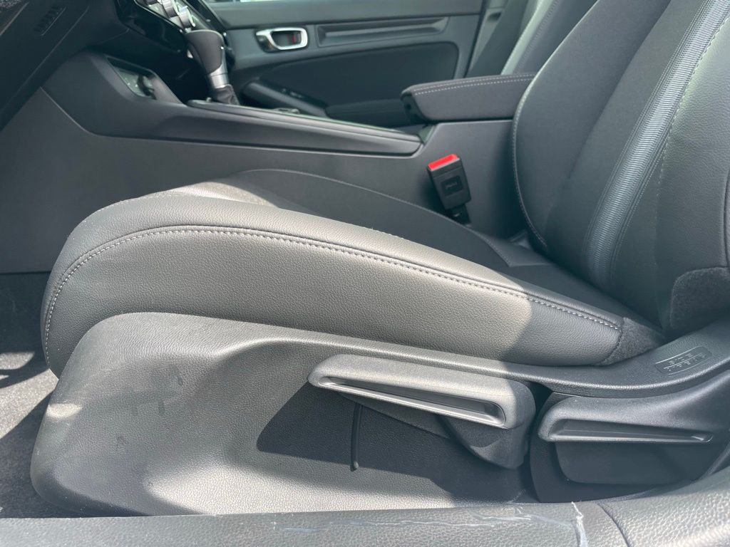 Thumbnail: 2026 Honda Civic - 24