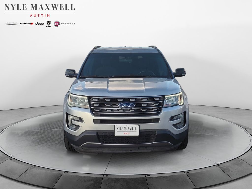 Used Car 2017 Ford Explorer  Xlt For Sale In Austin, Texas