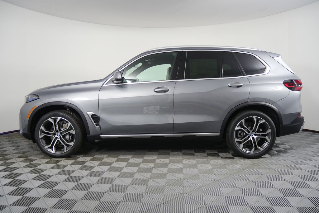 Thumbnail: 2026 BMW X5 - 6