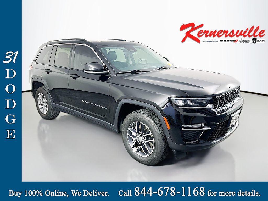 Diamond Black 2022 Jeep Grand Cherokee 4xe SUV / Crossover Four-Wheel Drive 8-Speed Automatic