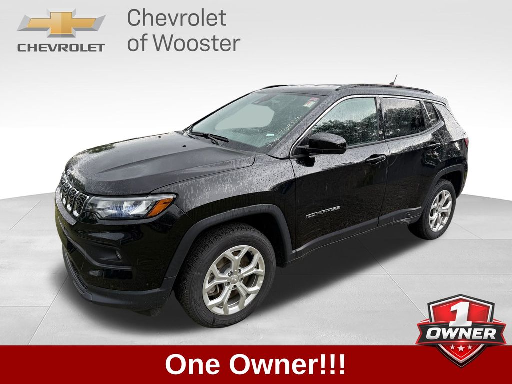 Diamond Black Crystal Pearlcoat 2024 Jeep Compass SUV / Crossover Four-Wheel Drive 8-Speed Automatic