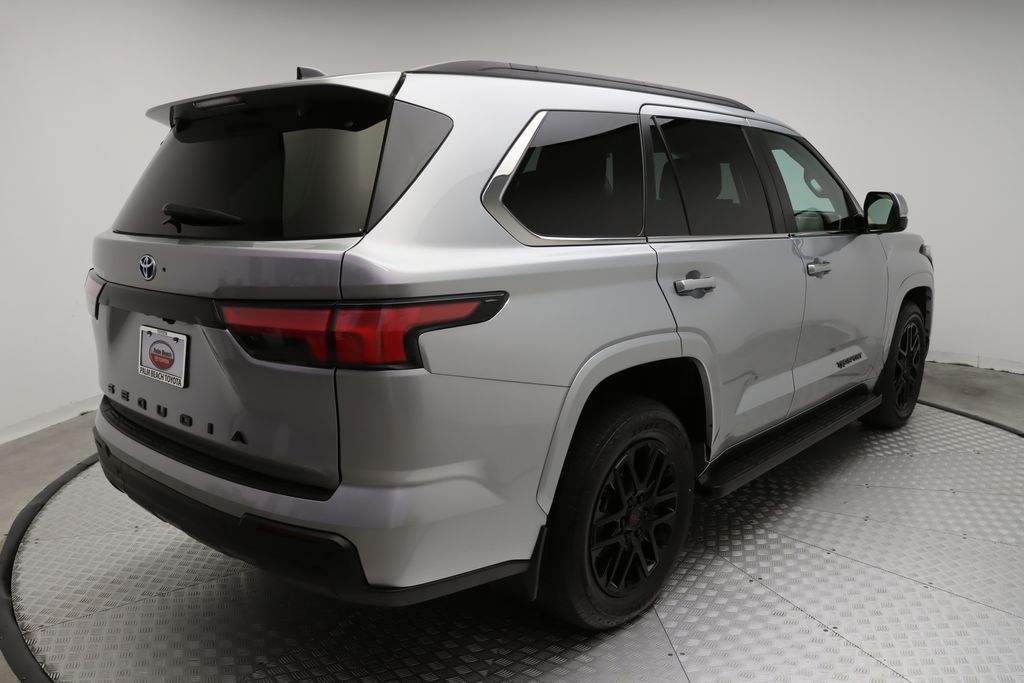 Thumbnail: 2024 Toyota Sequoia - 8
