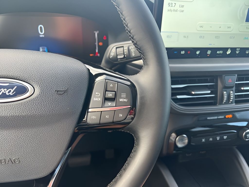 2025 Ford Escape
