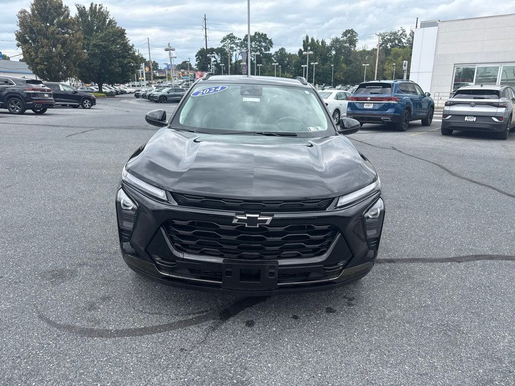2025 Chevrolet Trax ACTIV Black at Klick Lewis Buick Chevrolet