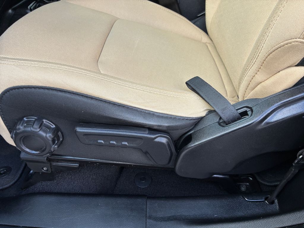 Used Car 2021 Jeep Wrangler  Sport S For Sale Under $25,000 In Austin, Texas