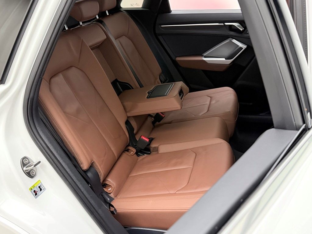 Thumbnail: 2022 Audi Q3 - 23