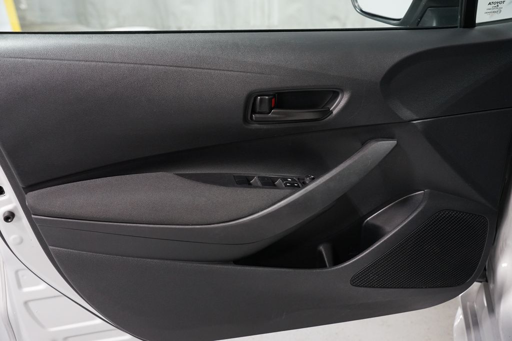 Thumbnail: 2023 Toyota Corolla - 26