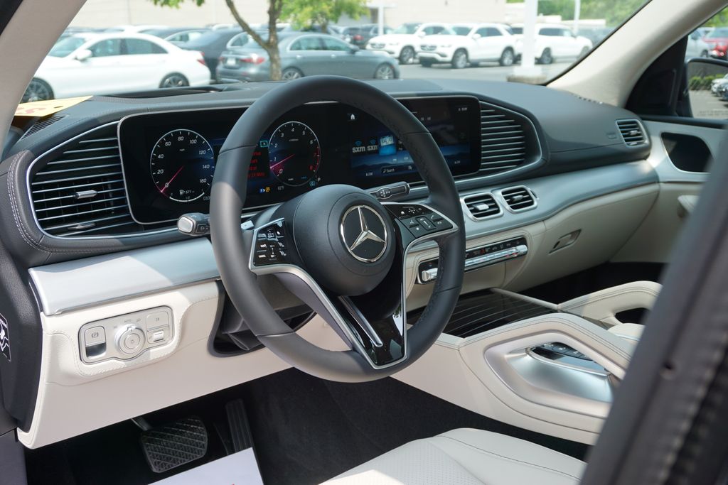 2025 Mercedes-Benz GLE 350 8