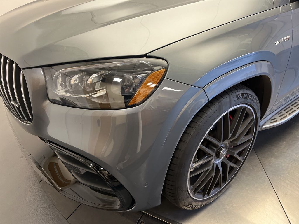 Thumbnail: 2021 Mercedes-Benz GLS - 9