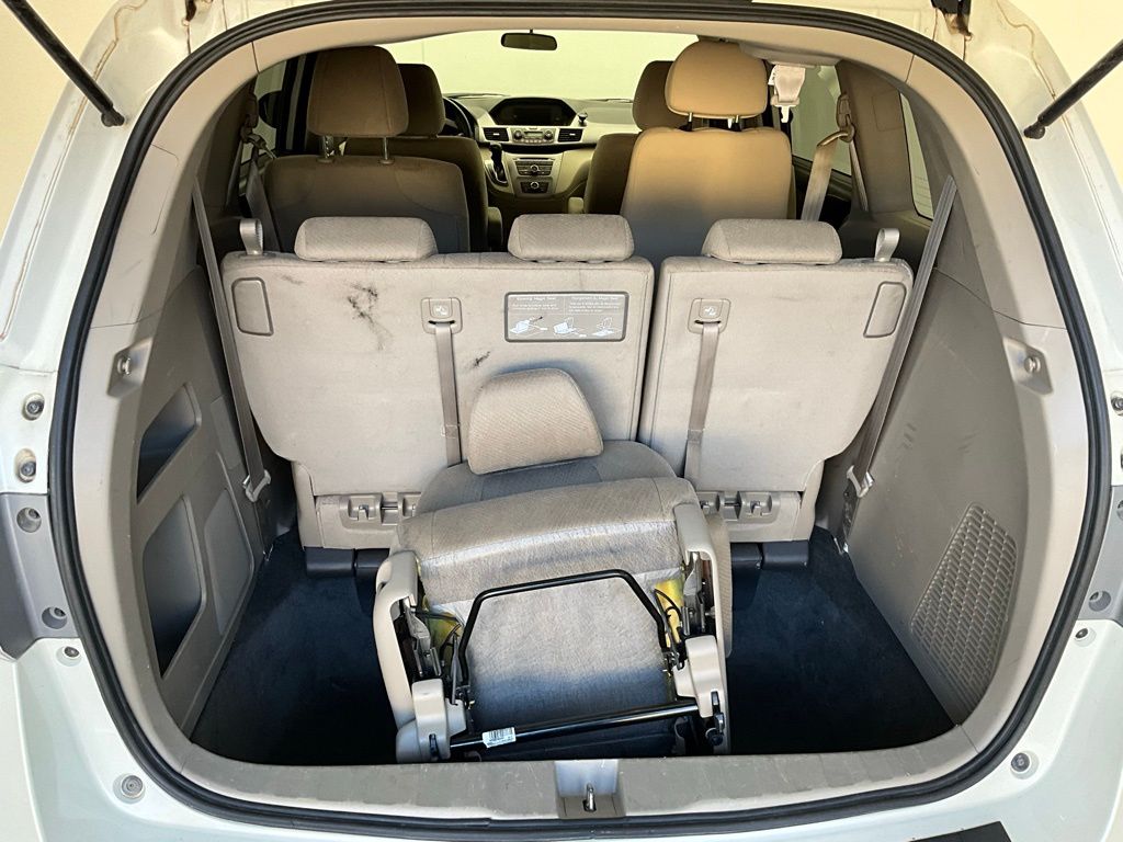 2015 Honda Odyssey LX 5