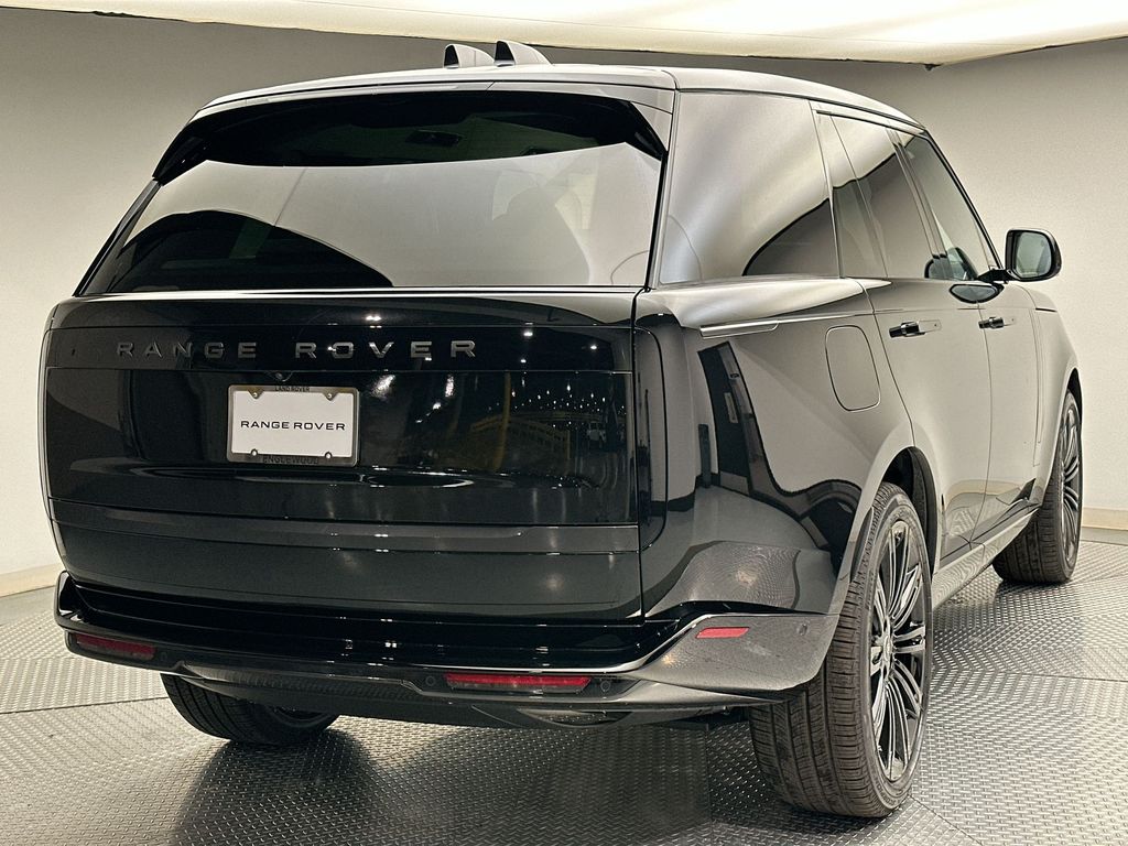 Thumbnail: 2025 Land Rover Range Rover - 3