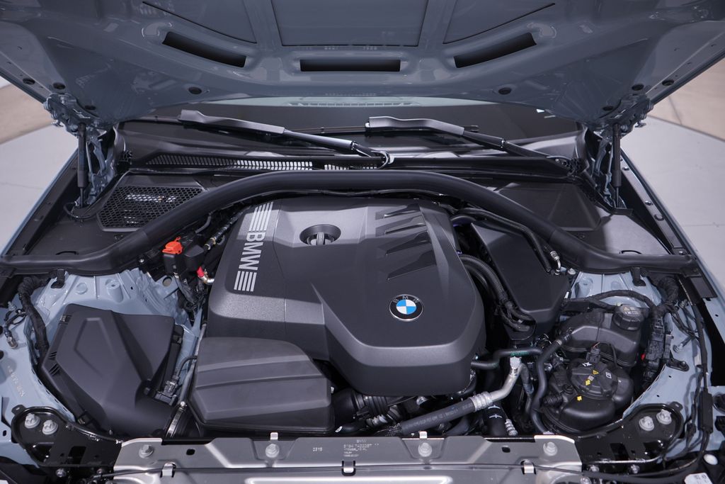 Thumbnail: 2026 BMW 3 Series - 14