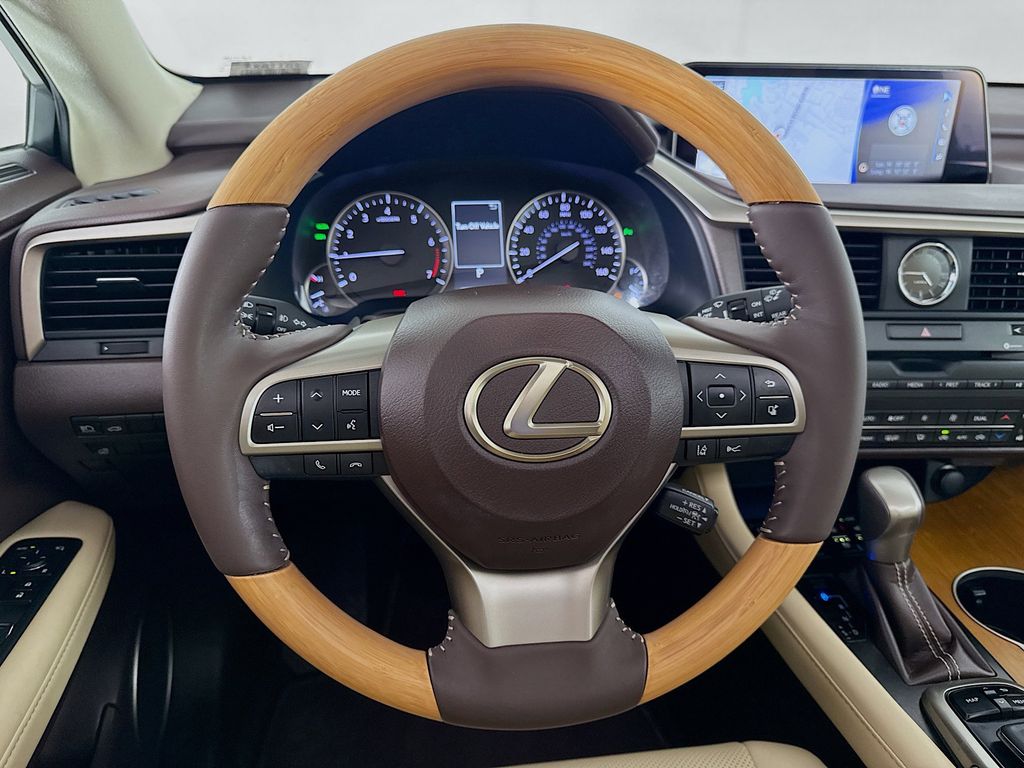 Thumbnail: 2018 Lexus RX - 11