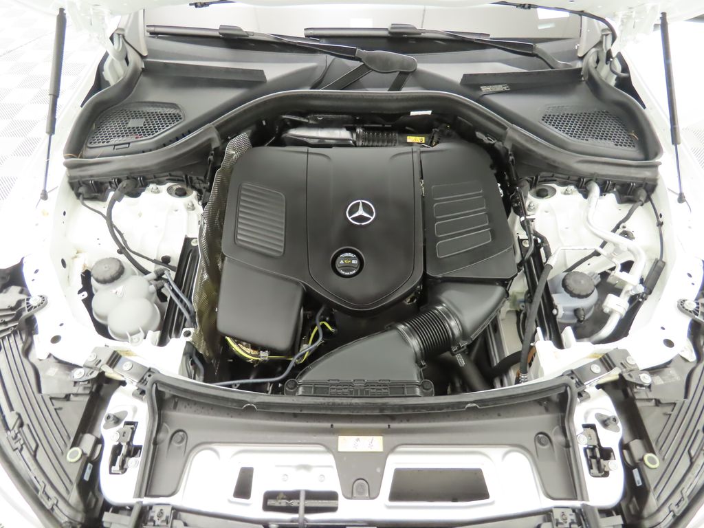 Thumbnail: 2025 Mercedes-Benz GLC - 29